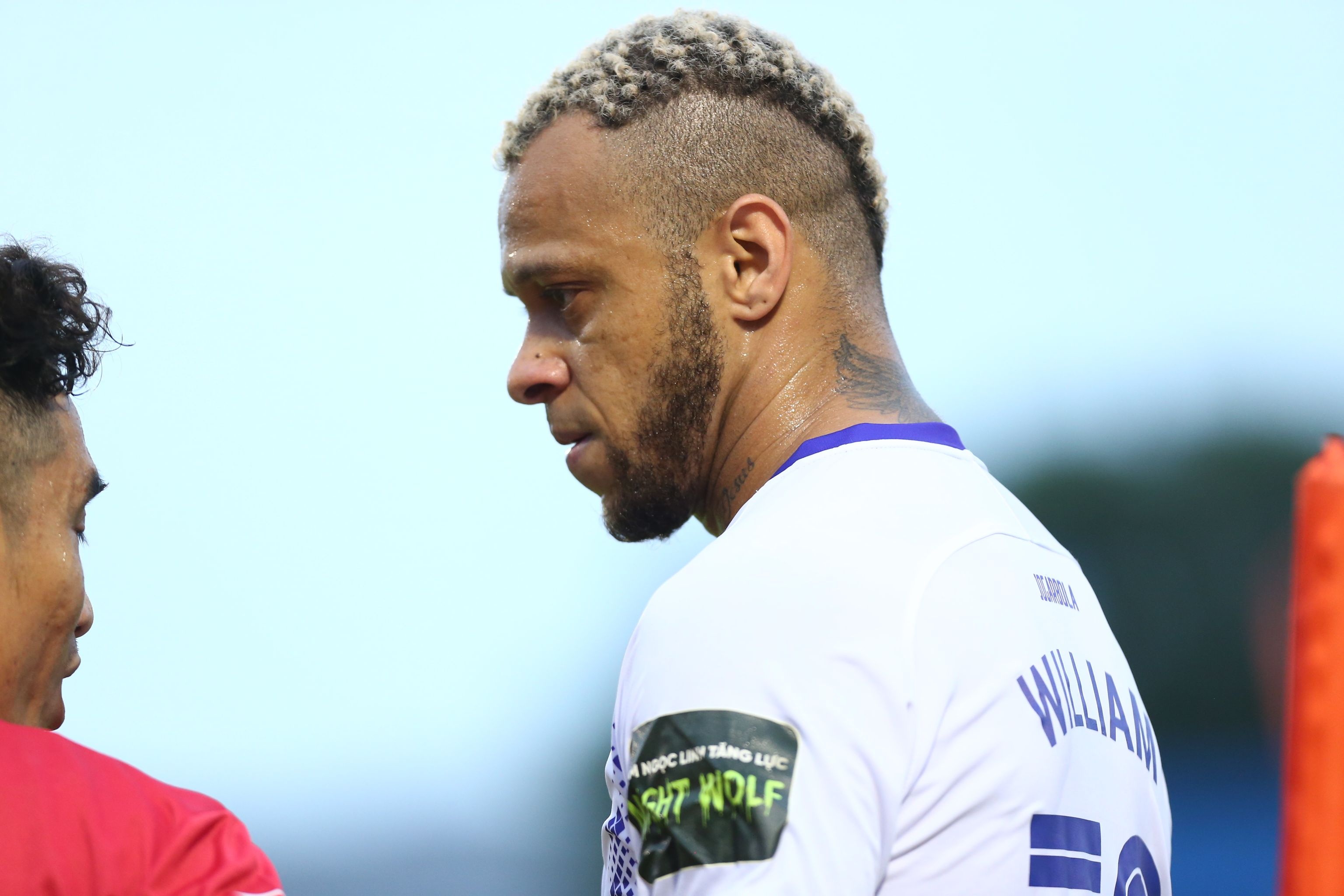 CLB Ha Noi thanh ly ngoai binh thu 2 hinh anh