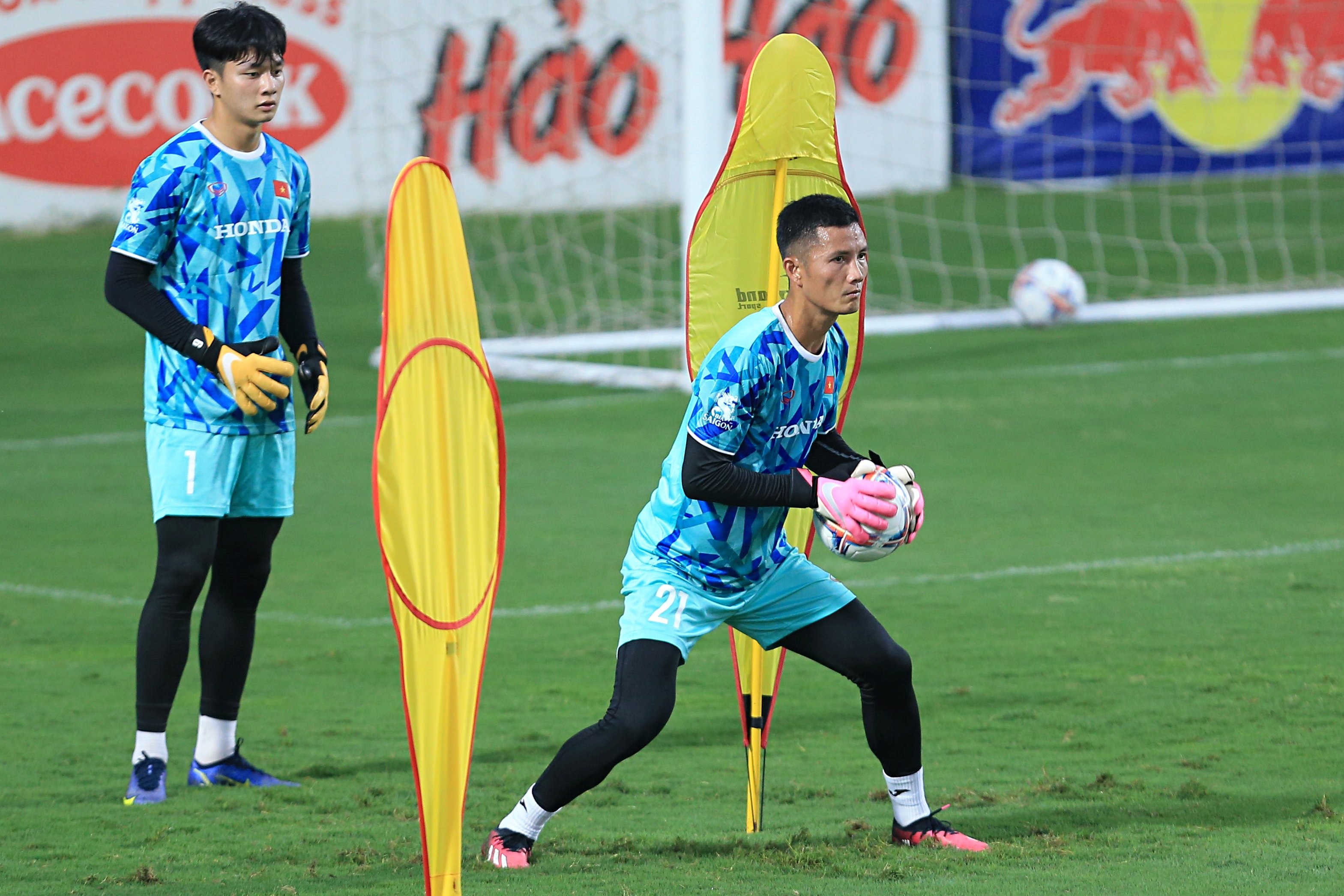 quang hai pau fc anh 5