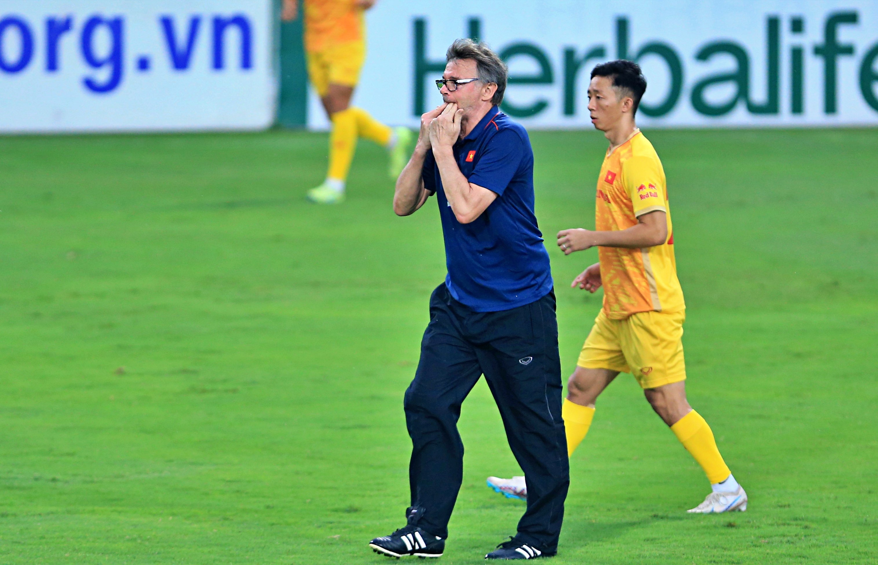 quang hai pau fc anh 3