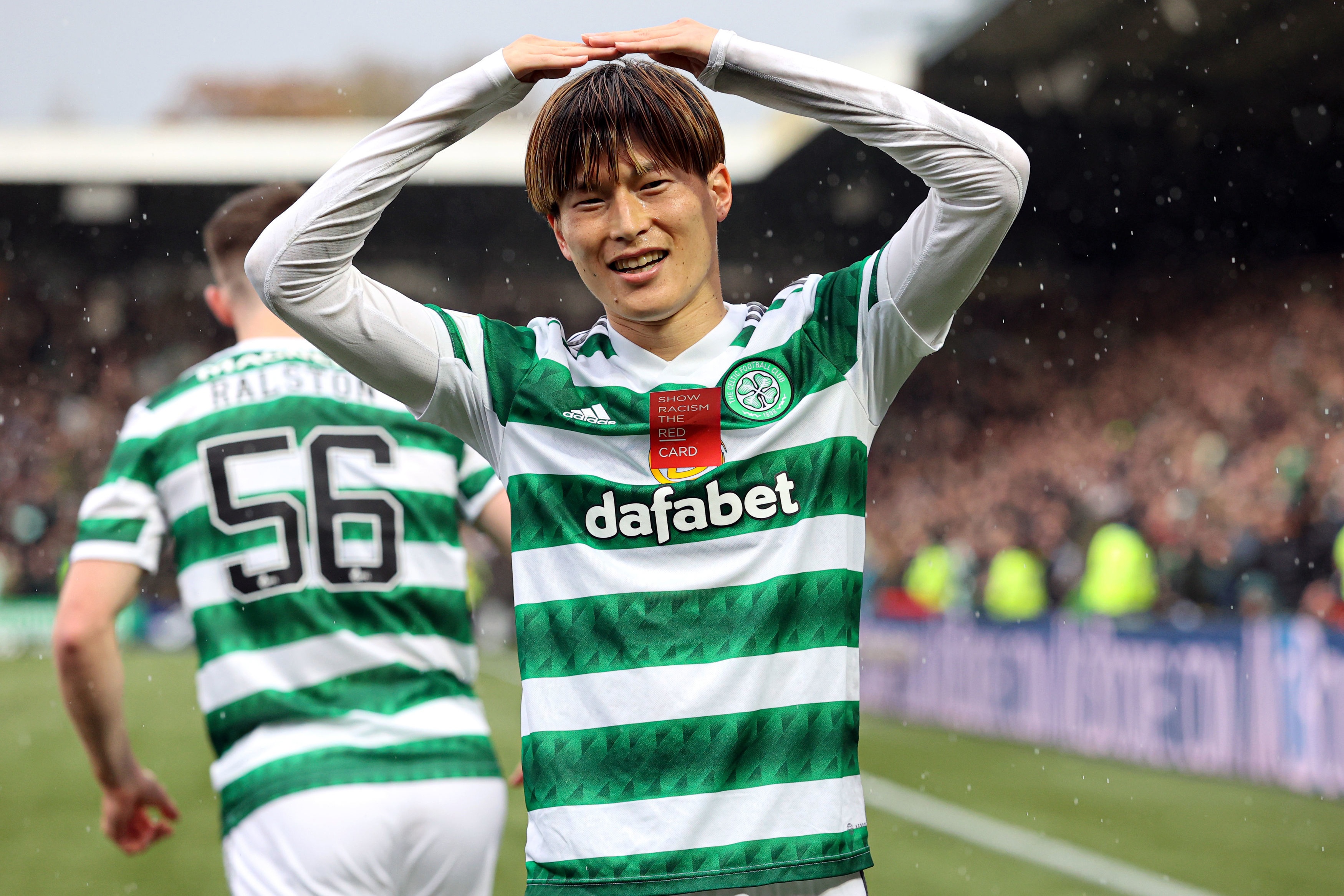 Tranh cai quanh danh sach tuyen Nhat Ban du World Cup hinh anh