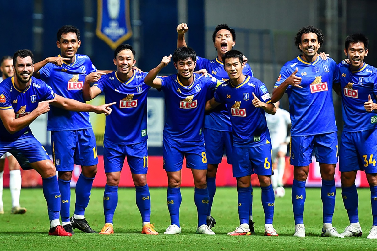 Khong co CLB Viet Nam trong top 500 doi bong hang dau the gioi hinh anh