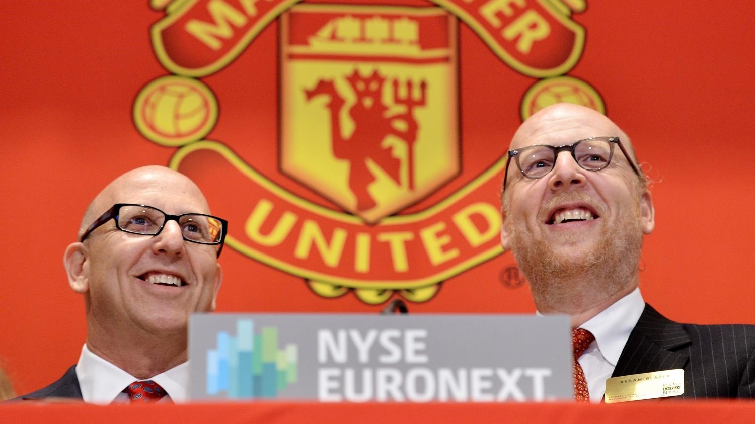 Nha Glazer cang tri hoan ban CLB, co phieu MU cang sut gia hinh anh