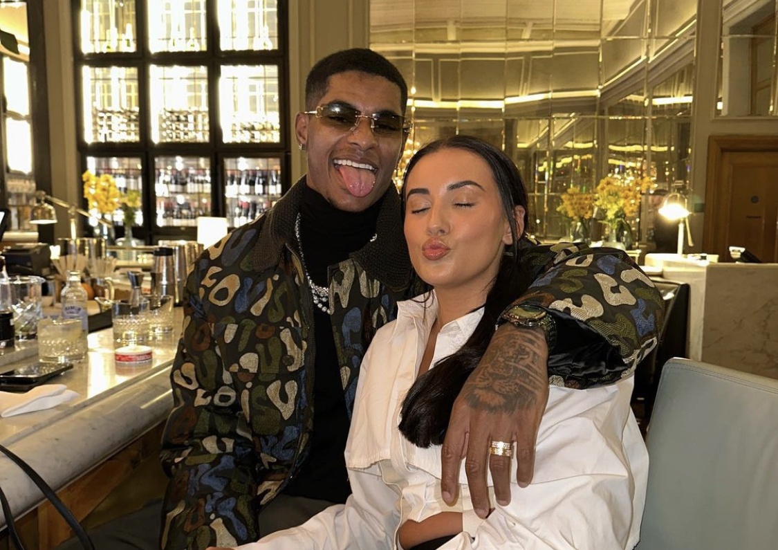 Chuyen du lich dat do cua Rashford va ban gai hinh anh