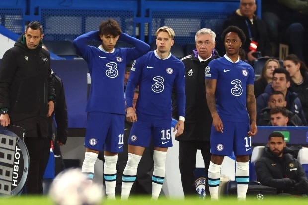 Owen: Chelsea chi hon 500 trieu bang ma khong co ai biet ghi ban hinh anh