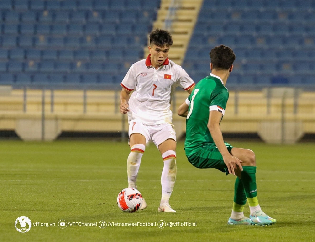 Bao Thai chi ra 5 cau thu dang chu y o SEA Games 32 hinh anh