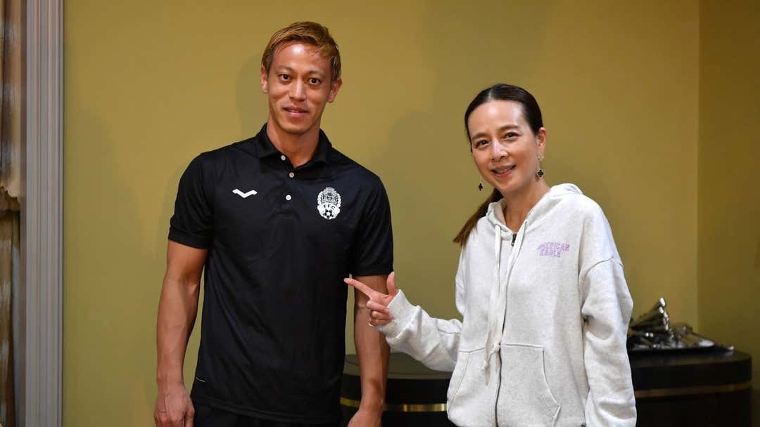Keisuke Honda muon dan dat tuyen Thai Lan? hinh anh