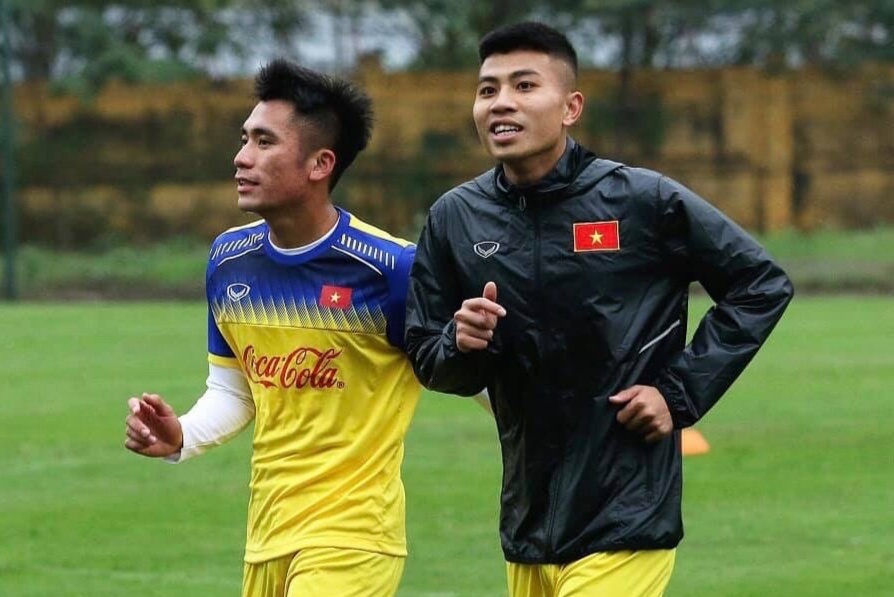 HLV Troussier goi them tien dao HAGL len tuyen Viet Nam hinh anh