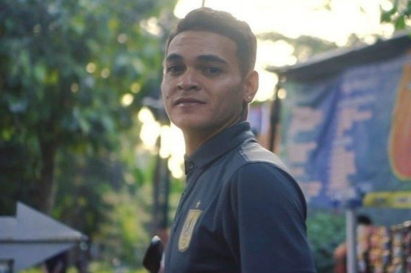 Tranh cai cau thu 12 tuoi da giai VDQG Timor Leste hinh anh