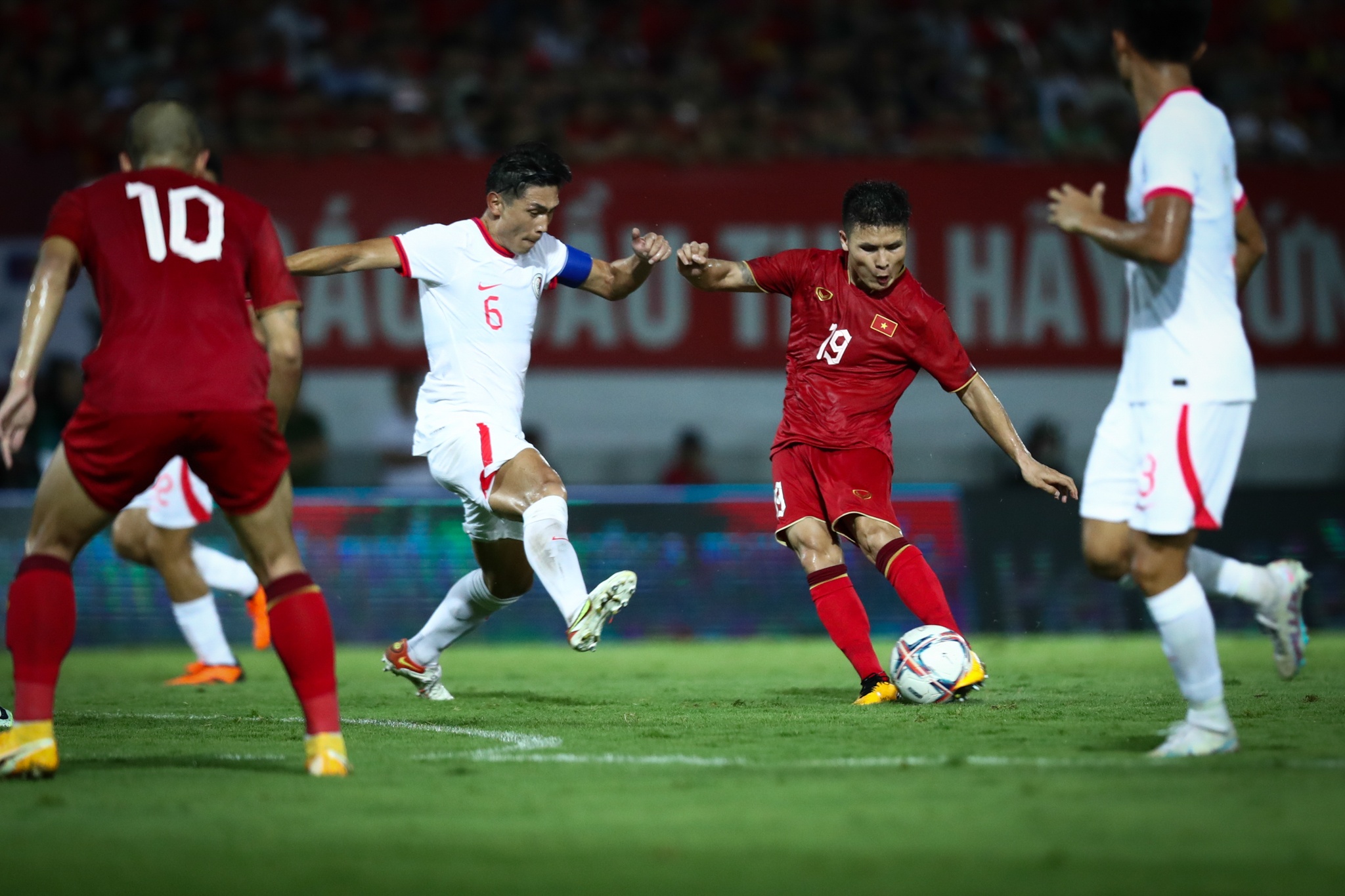 Tuyen Viet Nam Quang Hai anh 5