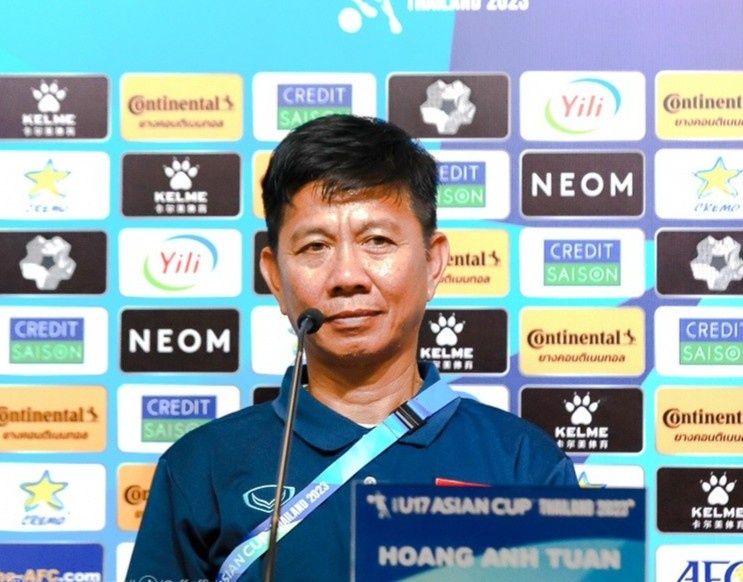 Phan ung HLV U17 Viet Nam khi roi chien thang truoc An Do hinh anh