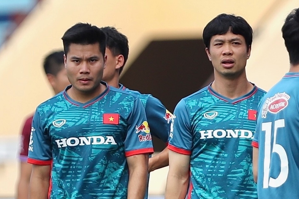 Tuyen Viet Nam quyet tam truoc ngay doi dau HLV Hector Cuper hinh anh