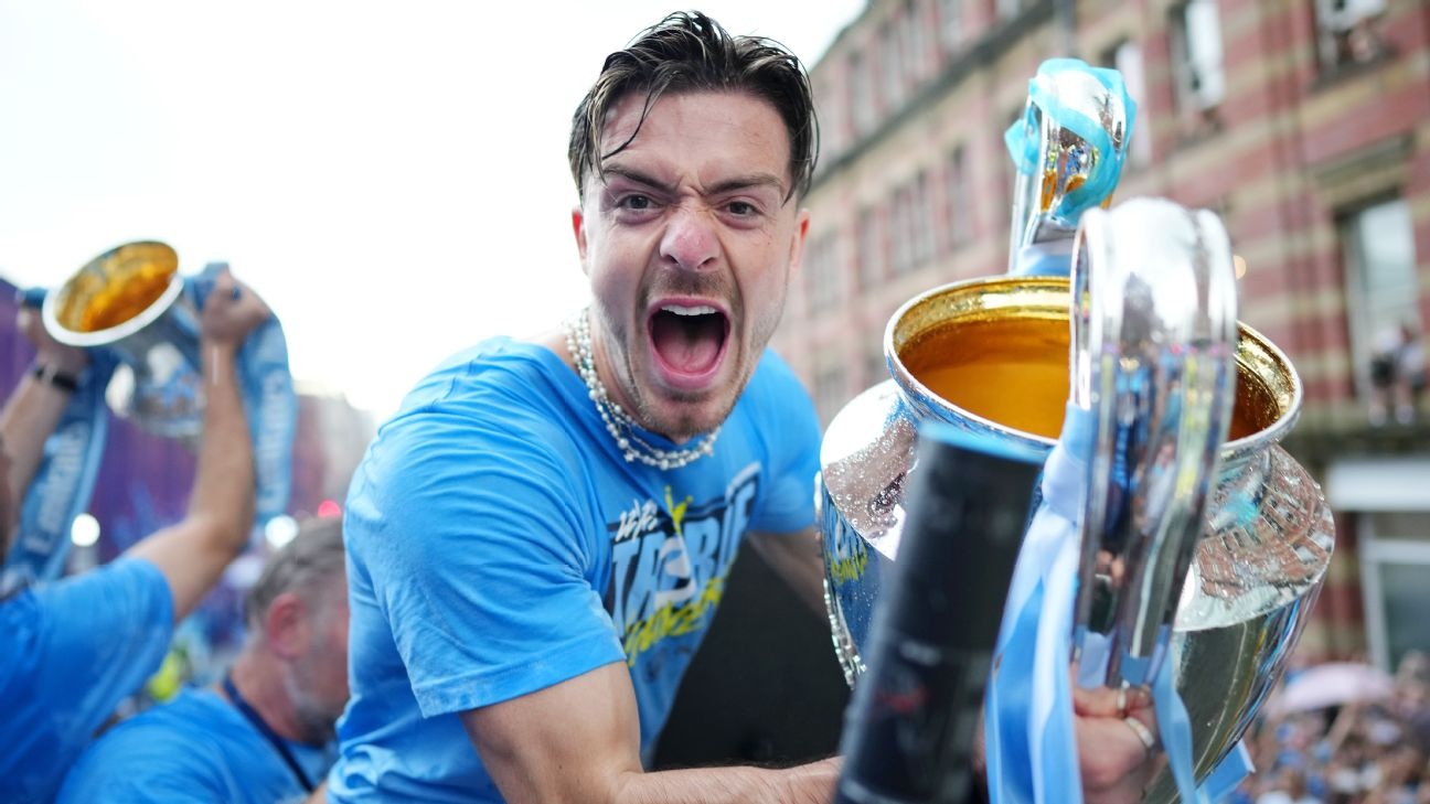 Grealish: Toi tan luc len tuyen Anh, toi van hoi say hinh anh