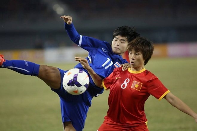 Trọng tài và lối chơi rắn của Thái Lan là 2 vấn đề mà tuyển Việt Nam phải vượt qua.