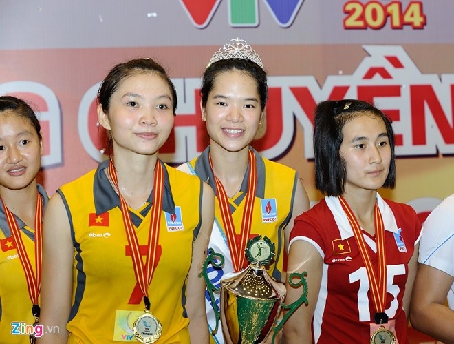 Cuối cùng, Thanh Thúy được nhận danh hiệu Miss VTV Cup 2014. Đây là lần đầu tiên sau 10 năm, danh hiệu này mới ở lại với nước chủ nhà. Người đoạt danh hiệu Hoa khôi VTV Cup ở giải năm 2004 là VĐV nổi tiếng Phạm Kim Huệ.