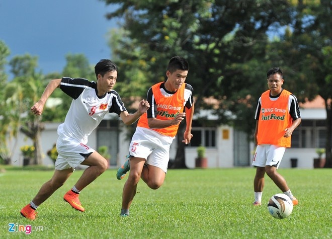 HLV U19 Viet Nam giai thich ly do dua doi du bi gap Brunei hinh anh