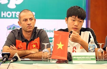 U19 HAGL - Arsenal JMG len da V.League: Ta tam ao ta hinh anh