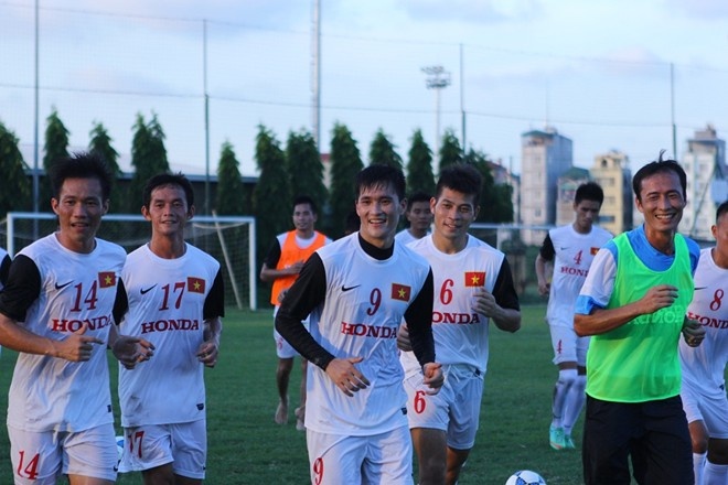 Cong Vinh mong lua U19 cua bau Duc len choi bong o V.League hinh anh