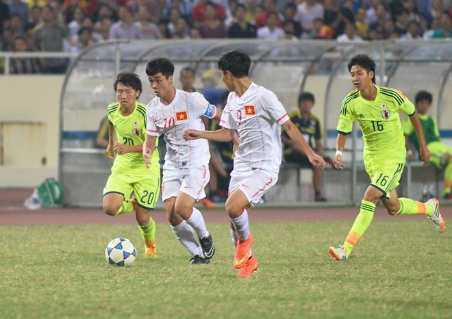 Tranh cai ve viec boc U19 len tham gia doi tuyen hinh anh