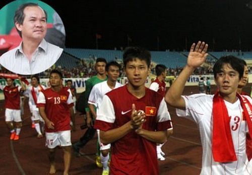 Bau Duc: 'Khong nen treo thuong cho U19 Viet Nam' hinh anh