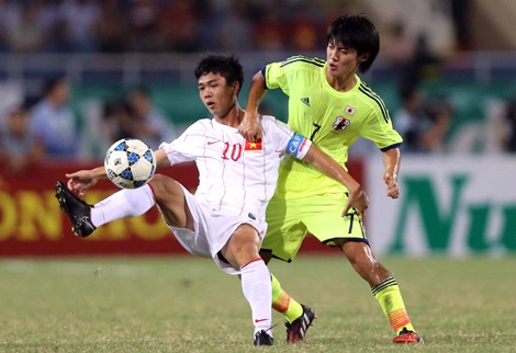 BLV Quang Huy: 'U19 VN se ha Nhat bang ky nang dac biet' hinh anh