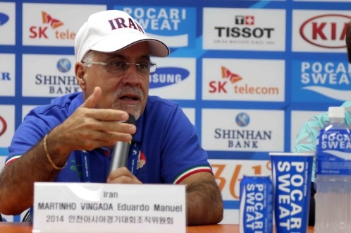 HLV Olympic Iran than phuc tinh than thi dau cua VN hinh anh