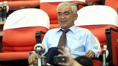 Chủ tịch VFF Lê Hùng Dũng rất ấn tượng với màn trình diễn của ĐT U19 Việt Nam.