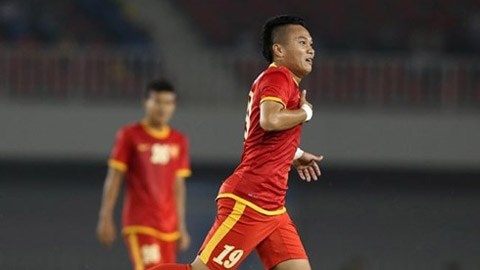 Olympic VN: Huy Toan vang mat, co hoi cho Phi Son hinh anh