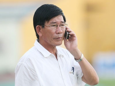 Ông Hồ Văn Chiếm cho rằng trình độ của Công Phượng khi dự tuyển vào SLNA không nổi trội nhiều so với các tài năng xứ Nghệ khác nhưng thể hình không đạt yêu cầu khiến em không được chọn. Ảnh: Bongdaplus.