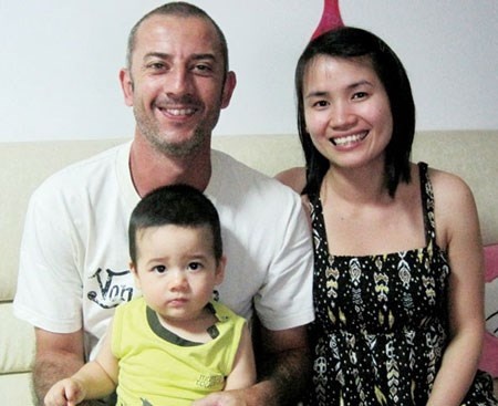 HLV Graechen cùng gia đình nhỏ của mình.