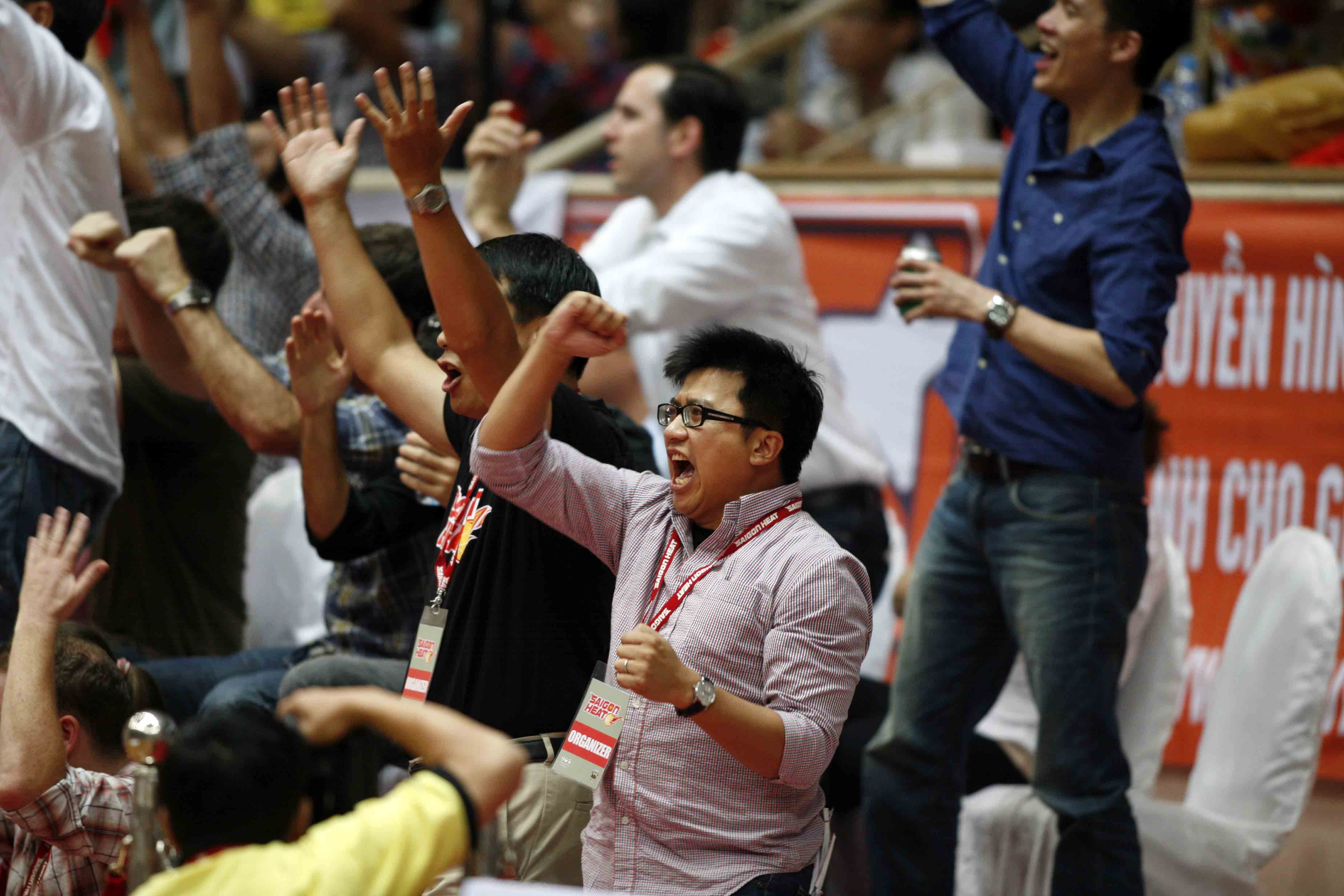 Nhom nha dau tu chau A va My thanh lap doi bong moi tai MLS hinh anh