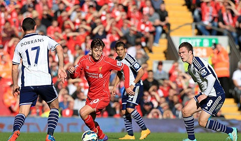 Adam Lallana có bàn thắng đầu tiên cho Liverpool.
