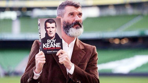 Tự truyện của Roy Keane gây tranh cãi trong giới cầu thủ.