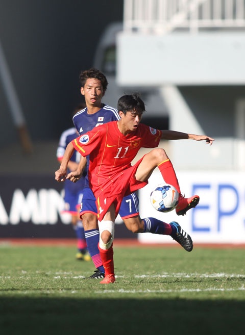 Màn trình diễn của Thanh Hậu trước U19 Nhật Bản.