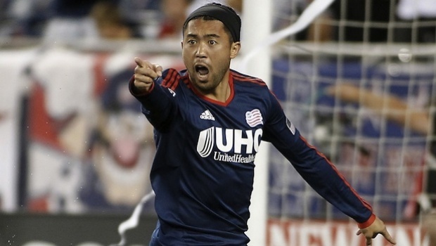 Lee Nguyen vang mat trong danh sach Cau thu hay nhat nuoc My hinh anh