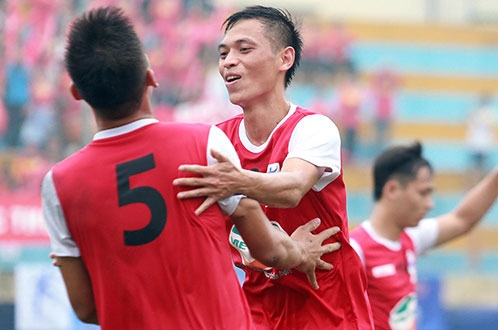 Nhieu sinh vien mat cho vi Cong Phuong va lua U19 hinh anh