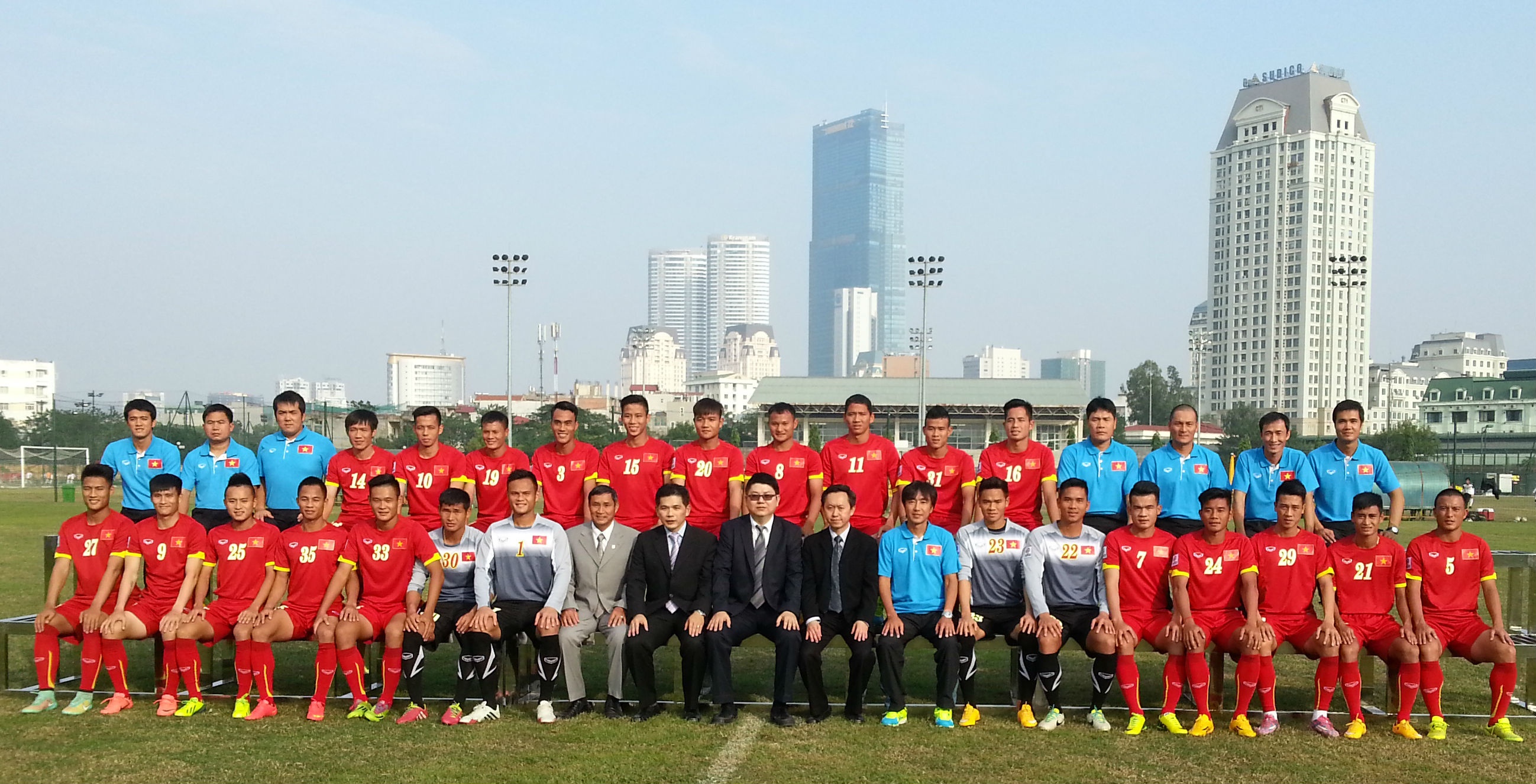 ĐTVN với trang phục mới. Ảnh: N.T.