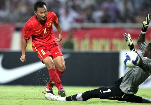 Trong Hoang, Minh Chau, Thanh Diep bi loai khoi DTVN hinh anh