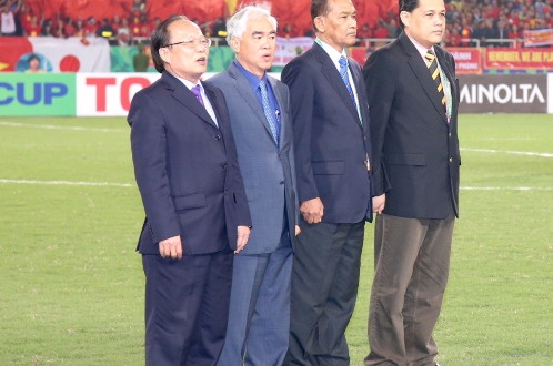 VFF de nghi dieu tra tran tuyen VN thua Malaysia hinh anh