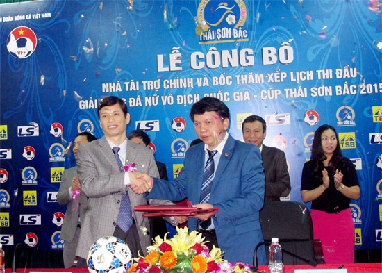 Tuyen bong da nu Viet Nam se co HLV Nhat vao dau thang 3 hinh anh