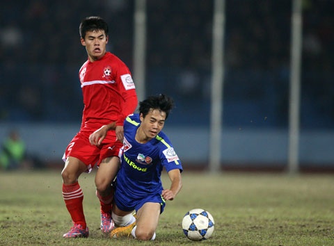 Anh Hùng trở lại thăng hoa cùng đồng đội tại CLB Hải Phòng.