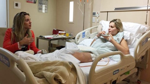 Tinh cu CR7 co nguy co bi... cua chan hinh anh