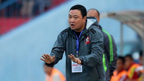 Tiet lo HLV duoc tra luong thap nhat V.League 2015 hinh anh