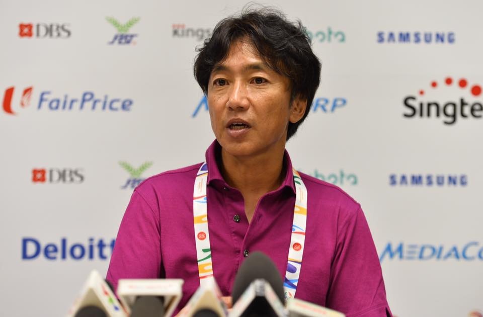 HLV Miura muon thang Thai Lan de gianh ngoi nhat bang hinh anh