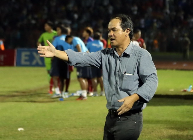 HLV Phan Thanh Hung: 'Bo het quan cu la sai lam cua bau Duc' hinh anh