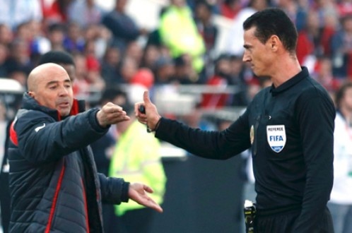HLV Sampaoli: 'Chile xung dang chien thang' hinh anh