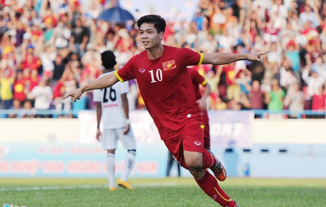 Cong Phuong co nguy co vang mat o tran gap Man City hinh anh