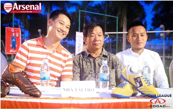 Vo Huy Toan gop mat o giai bong da AFCVN hinh anh