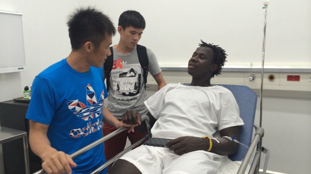 Thanh Hao co the mat tien ty vi khien Abass chan thuong hinh anh