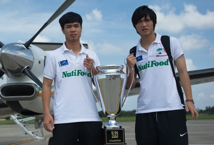 'Cong Phuong, Tuan Anh sang Nhat la tin hieu vui voi BDVN' hinh anh