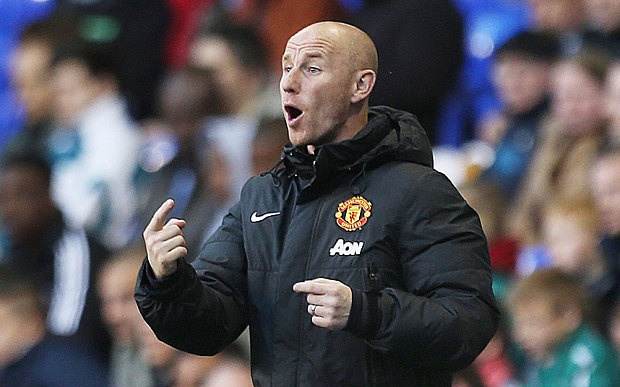 MU muon hop tac dao tao cau thu tre o Viet Nam hinh anh